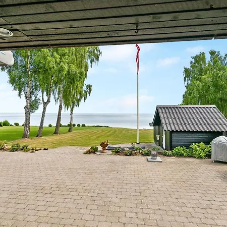Erok - 100m From The Sea By Interhome Hébergement de vacances *