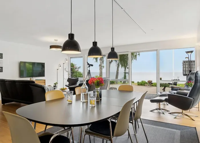 Erok - 100m From The Sea By Interhome